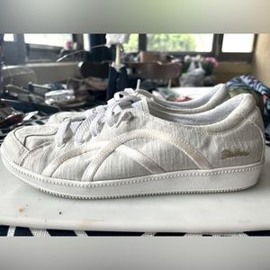 Sketchers air cooled, memory foam, women’s shoes